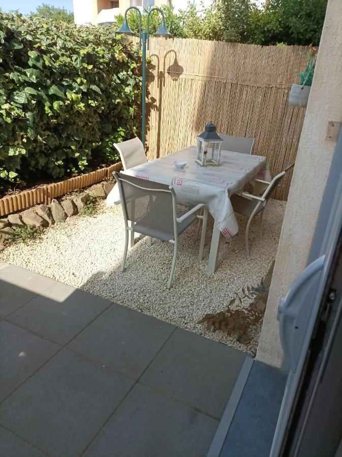 Apartment Escapade Cocooning Avec Piscine/tennis Frejus